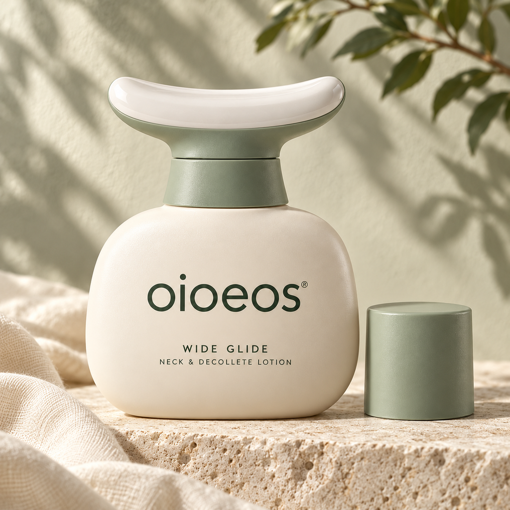 oioeos® Wide Glide Neck & Decollete Lotion